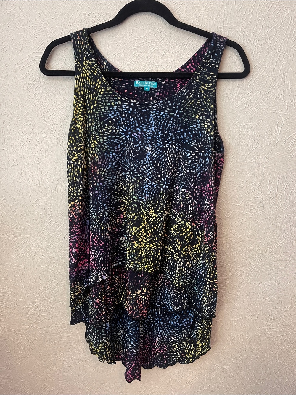 Bali Batiks Black Layered Sleeveless Top with Multicolor Burst Print. Size M.